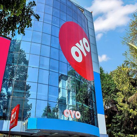 Oyo 11089 Hotel Deccan 8 Pune Ngoại thất bức ảnh